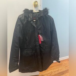 Yoki black winter jacket with hood